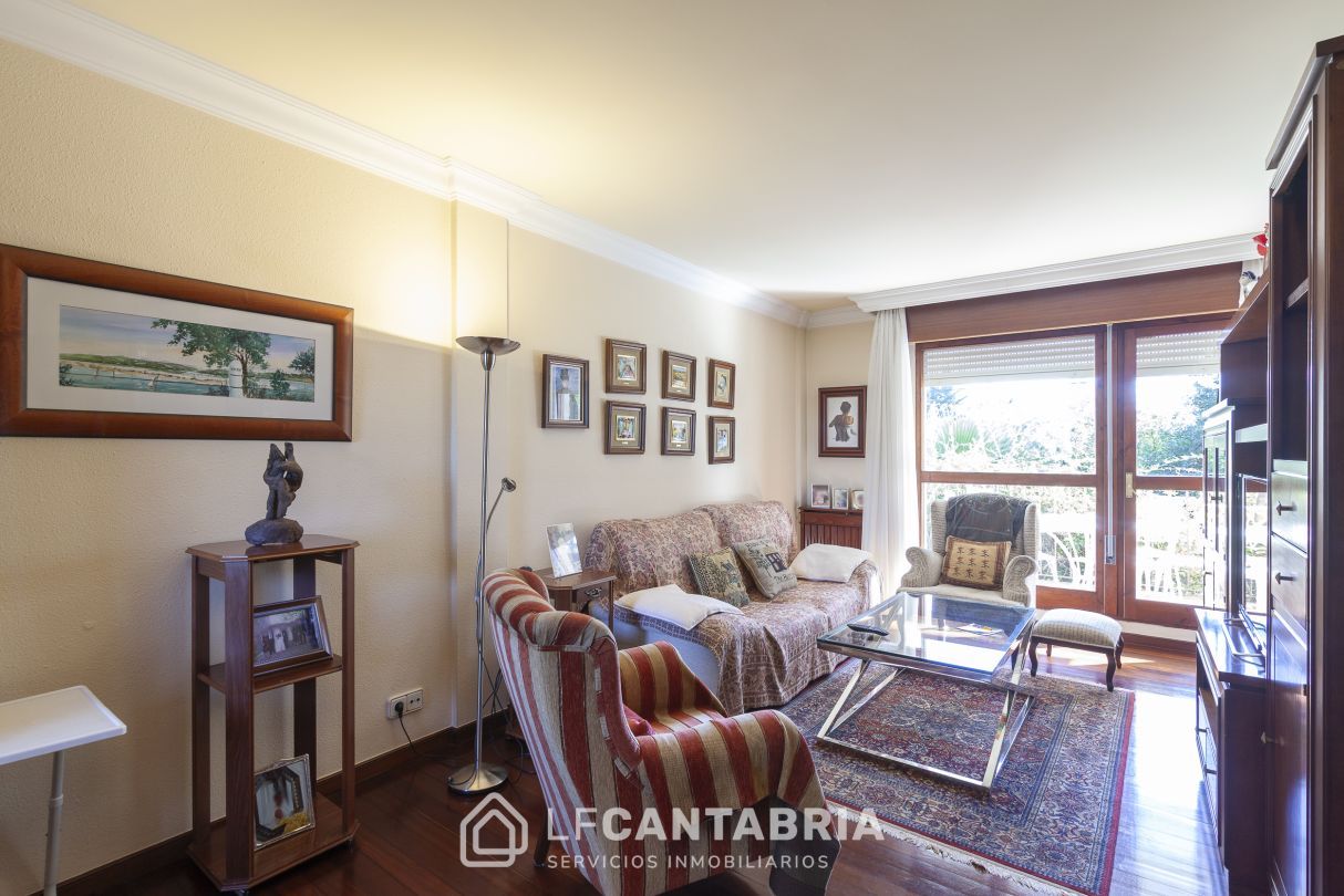 Exterior view of House or chalet for sale in Santander  with Heating, Private garden and Terrace