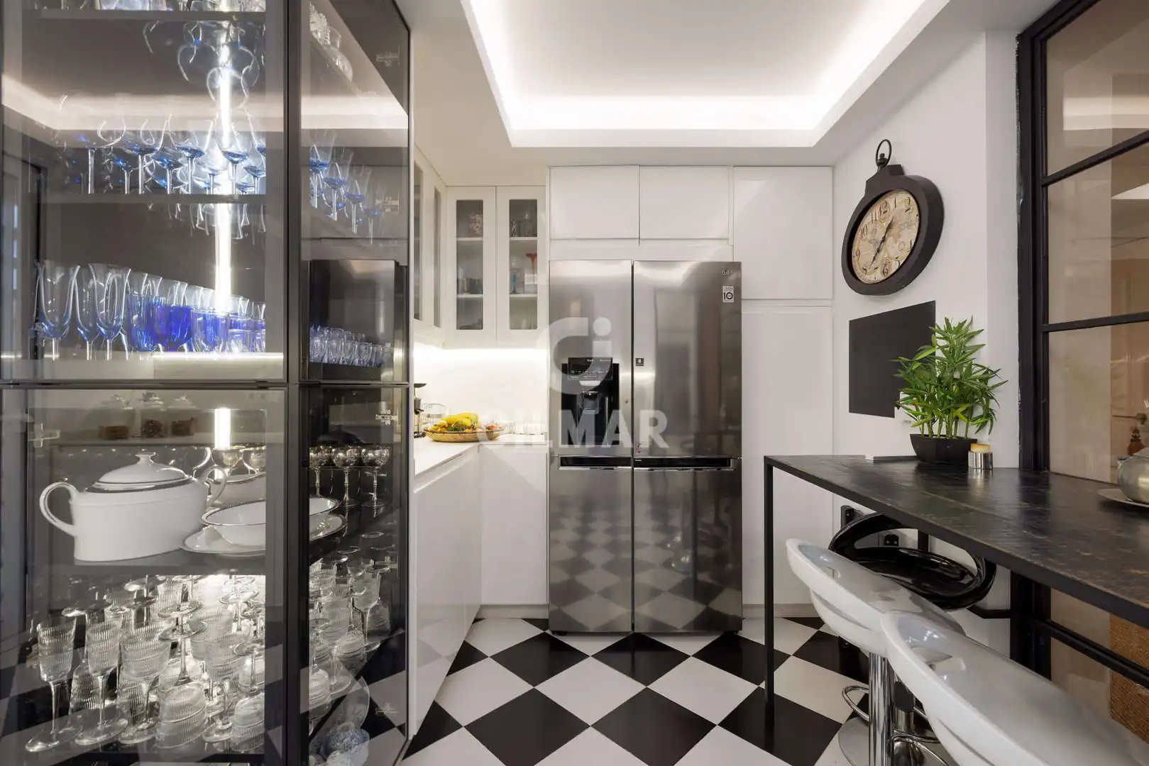 Küche von Maisonette zum Verkauf in Estepona mit Heizung, Abstellraum und Balkon