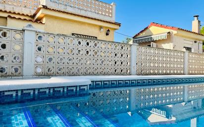 Piscina de Casa o xalet en venda en Elche / Elx amb Terrassa i Piscina