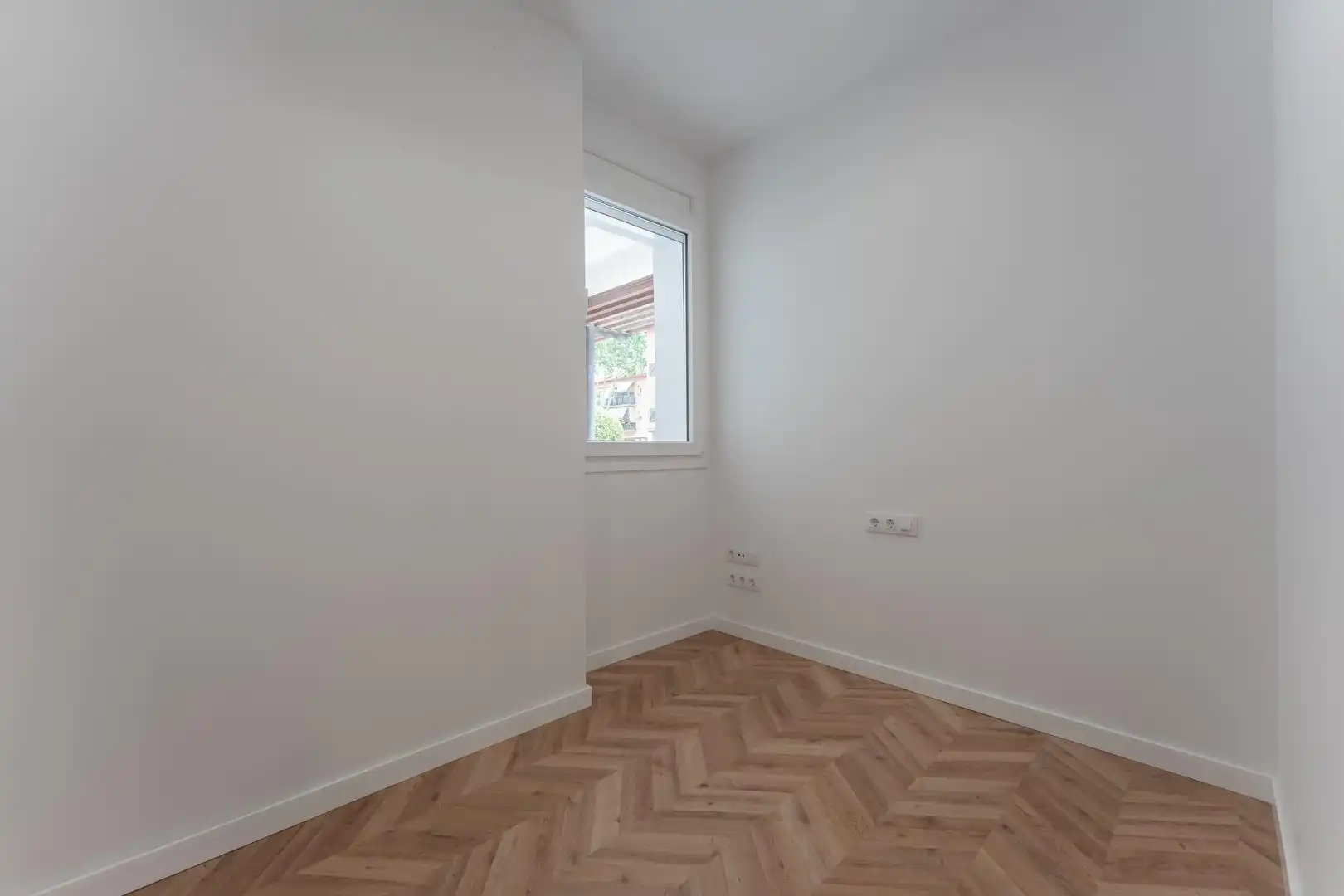 Schlafzimmer von Erdgeschoss zum Verkauf in Montmeló mit Heizung und Balkon
