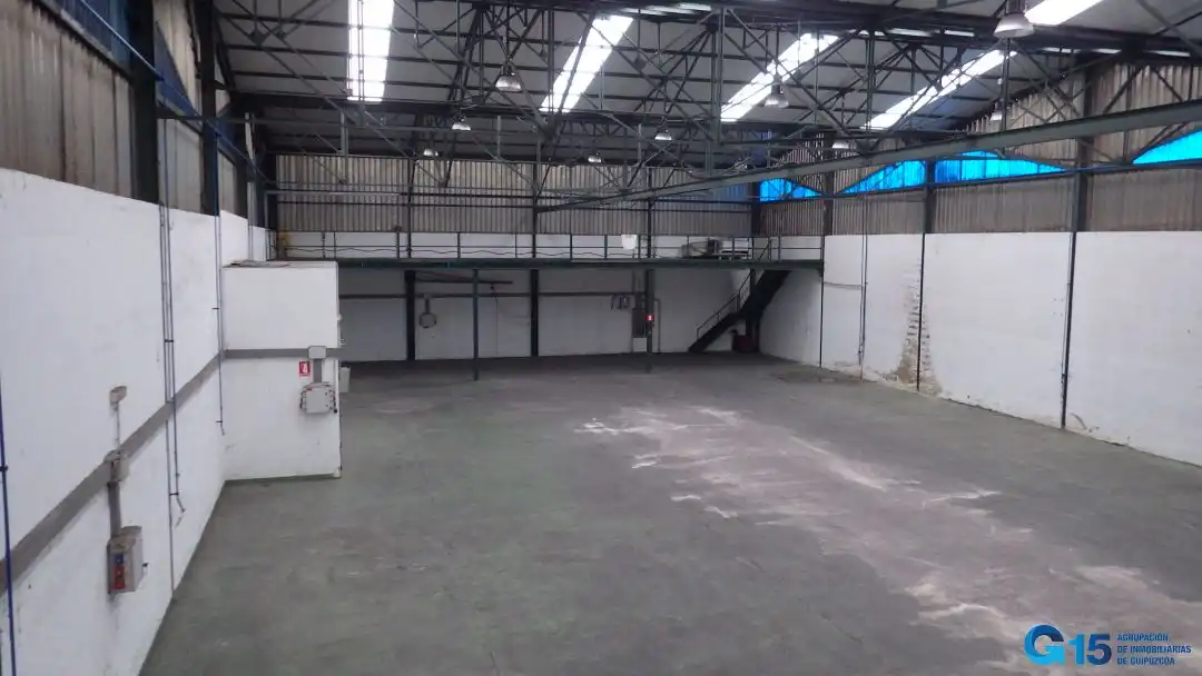 Nave industrielle à louer à Zona Industrial Poligonoa