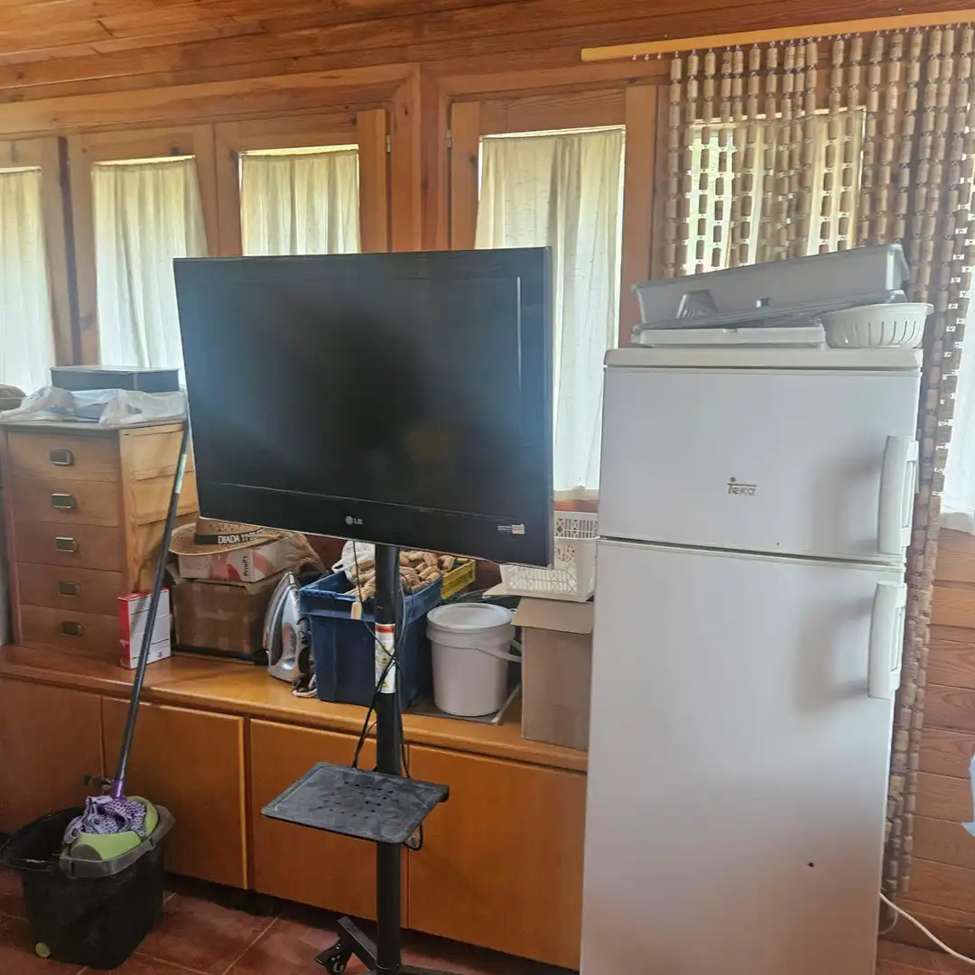 Vista exterior de Casa o xalet en venda en Vallirana amb Aire condicionat, Calefacció i Jardí privat