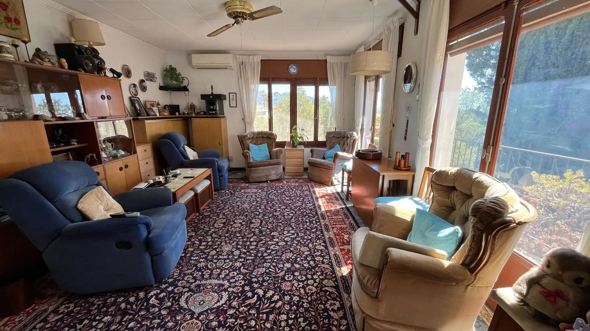 Sala de estar de Casa o chalet en venta en La Nucia con Calefacción, Jardín privado y Terraza