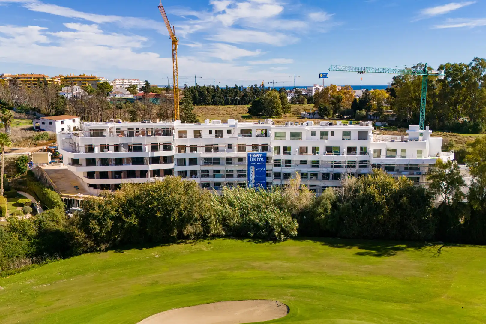 Ático con terraza en venta en San Pedro de Alcántara, imagen 2
