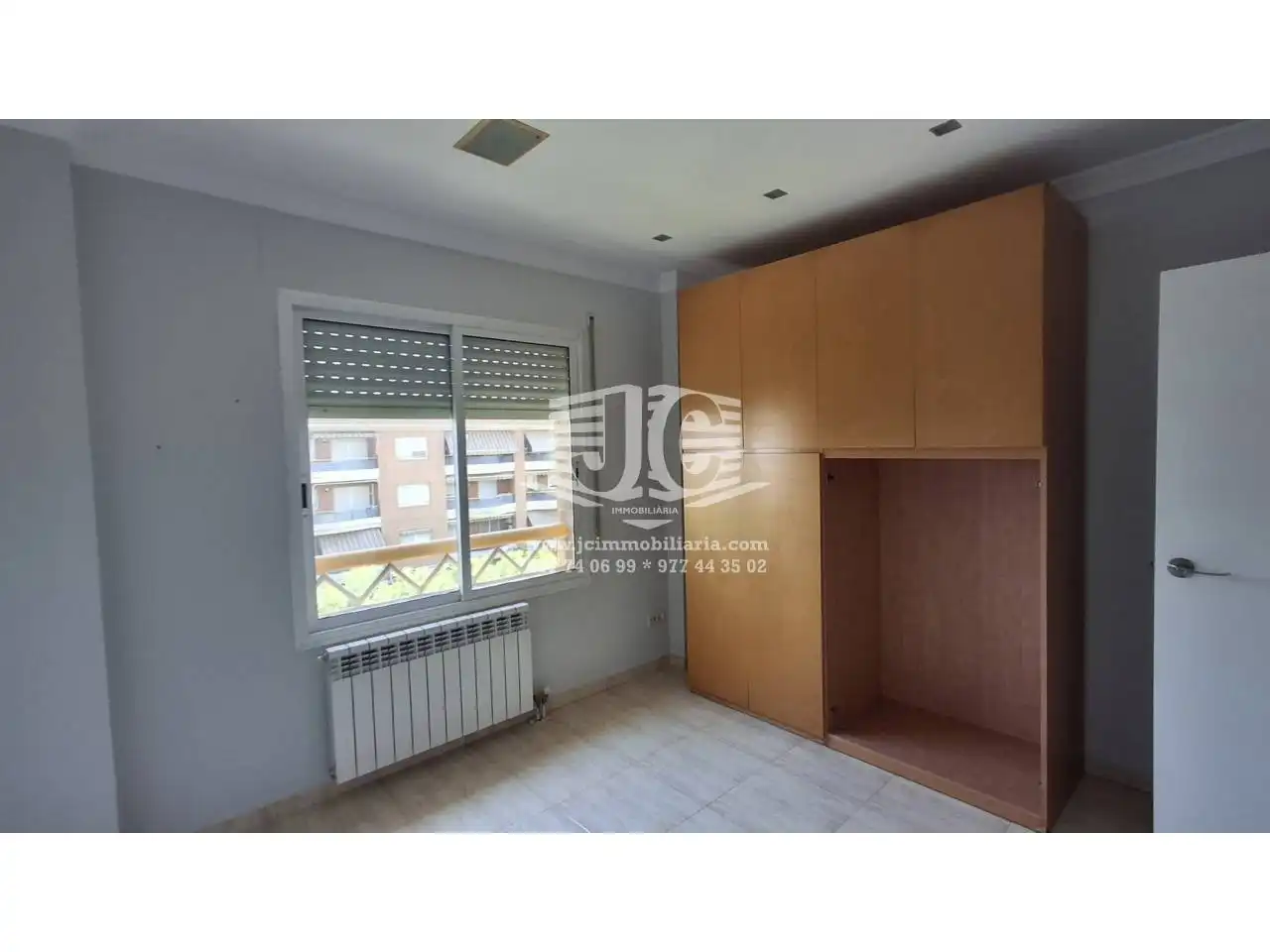 Bedroom of Flat for rent in Tortosa  with Air Conditioner, Terrace and Community pool