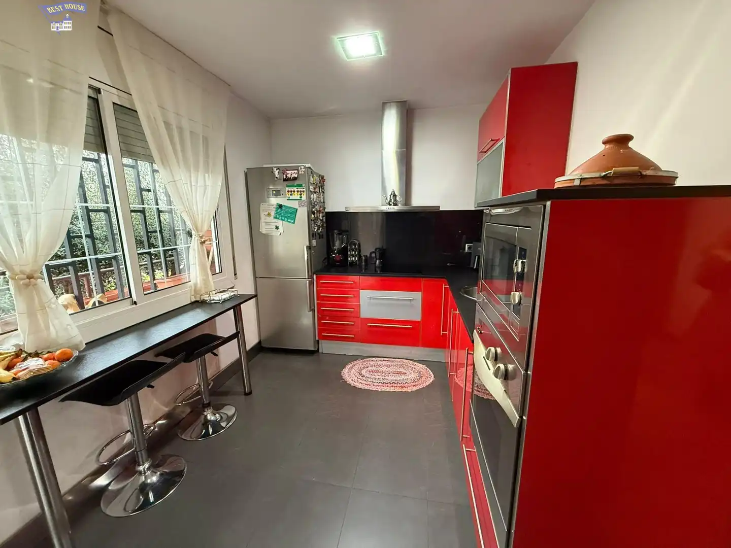 Cocina de Casa o chalet en venta en Barberà del Vallès con Calefacción, Jardín privado y Parquet