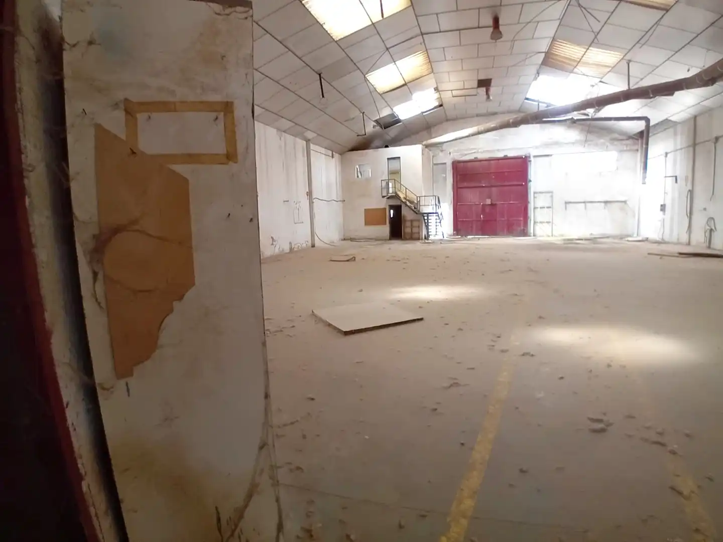 Nave industrial en venta en Calle Vista Alegre 8, imagen 2