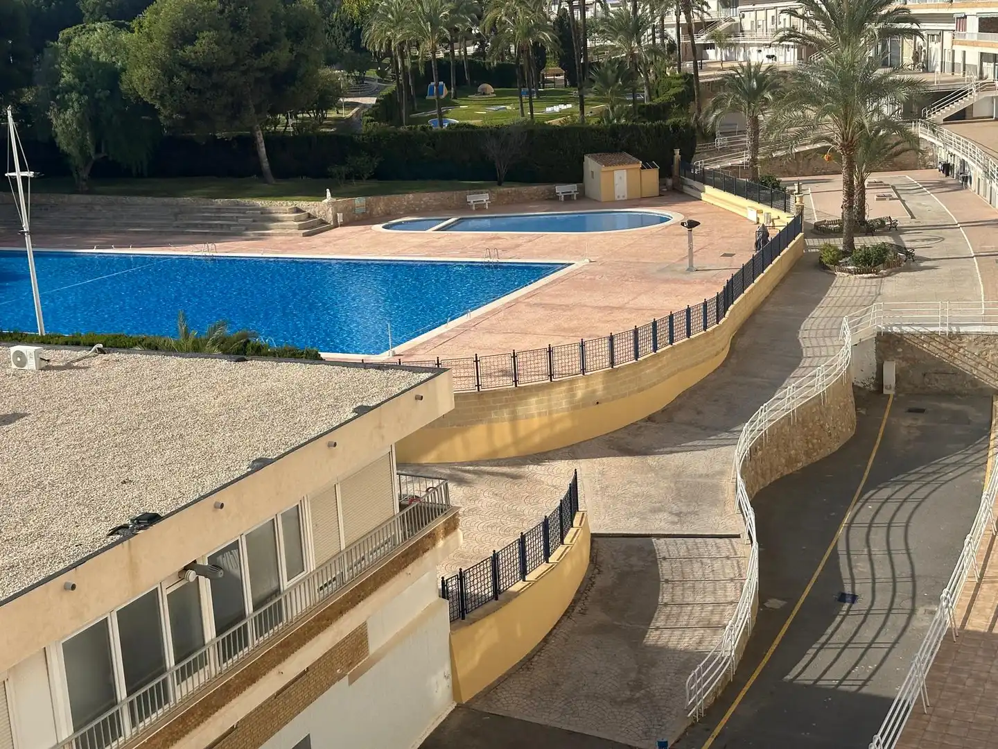 Piscina de Apartament en venda en Sant Joan d'Alacant amb Aire condicionat, Terrassa i Forn
