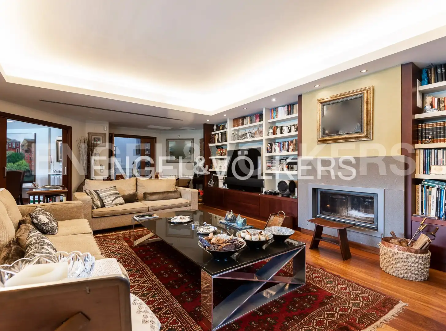 Living room of Houses for sale in Sant Cugat del Vallès  with Air Conditioner, Heating and Private garden