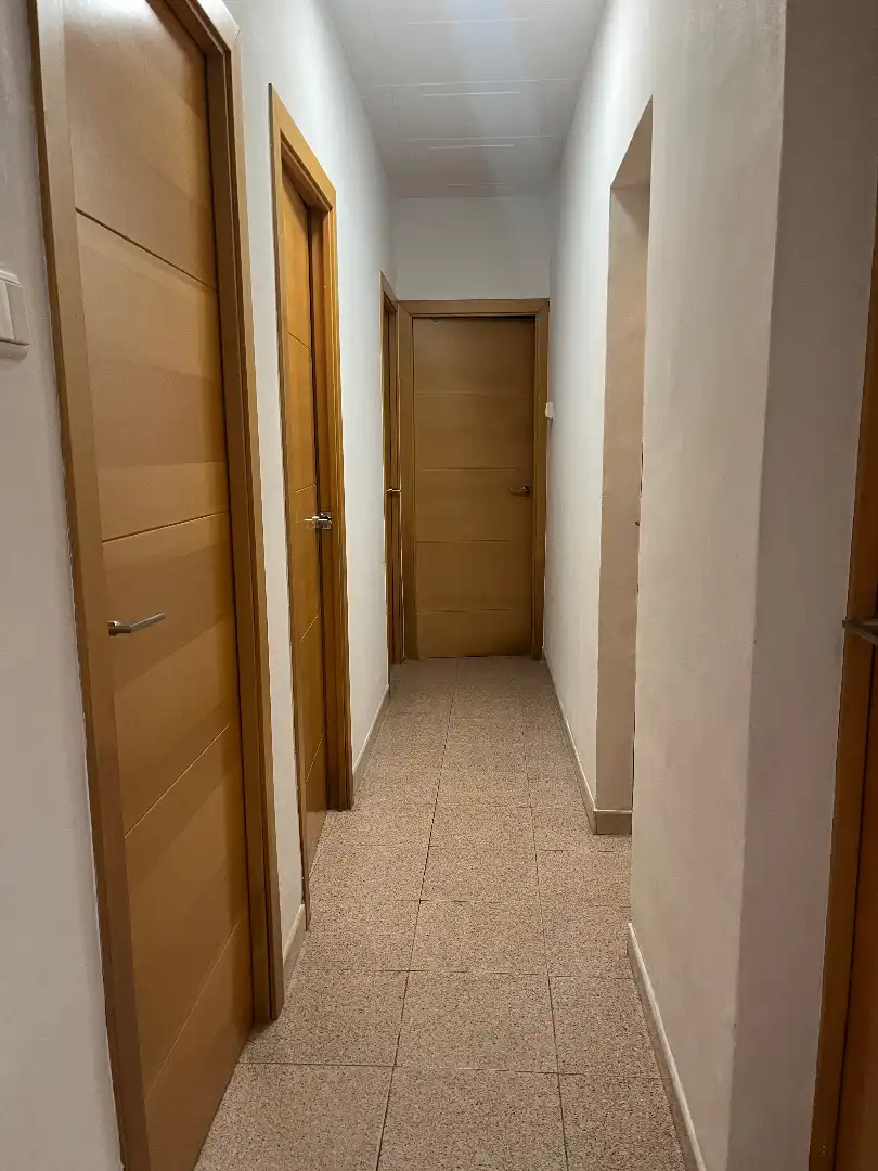 Planta baja de alquiler en Cerdanyola del Vallès con Calefacción, Terraza y Trastero
