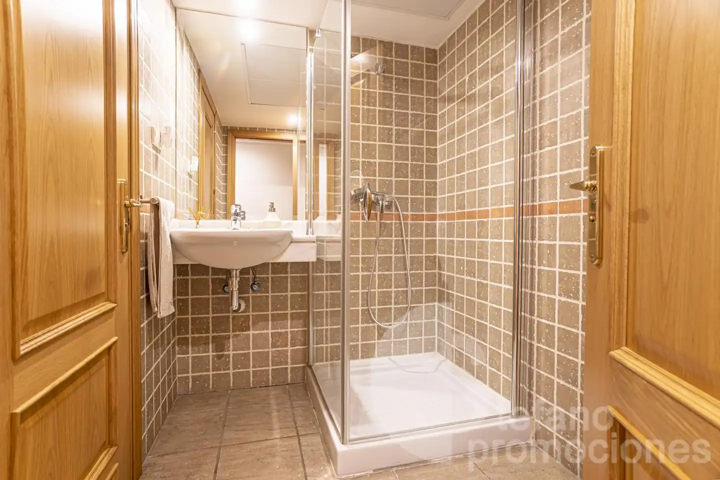 Baño de Casa adosada en venta en Málaga con Aire acondicionado, Jardín privado y Parquet