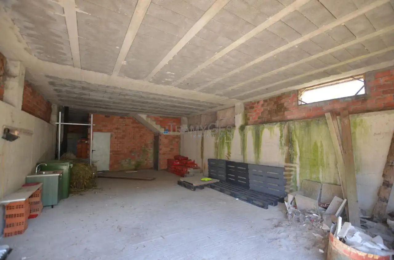 Casa o xalet en venda en Redondela amb Jardí privat, Terrassa i Traster