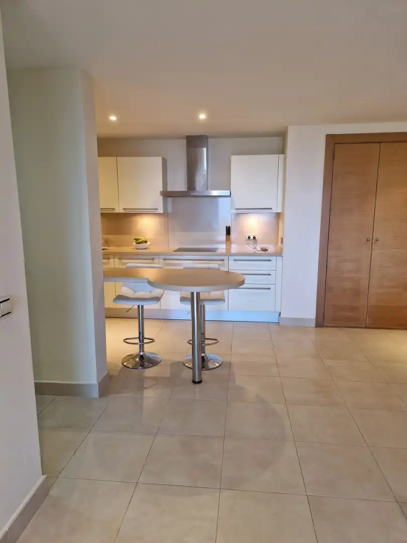 Apartment with pool for sale in Río Real - Los Monteros, imagen 5