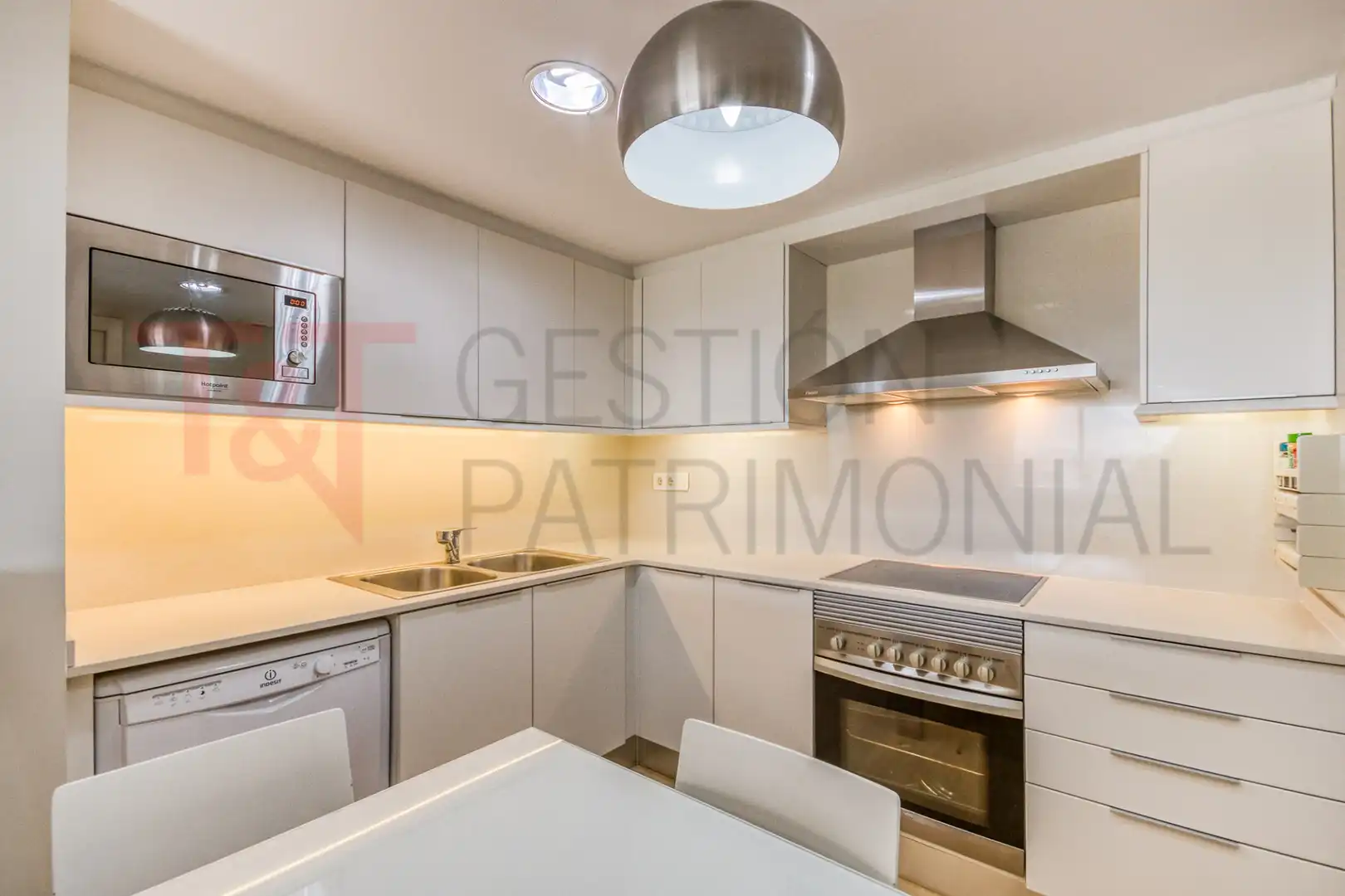 Kitchen of Flat for sale in Sabadell  with Air Conditioner, Heating and Terrace