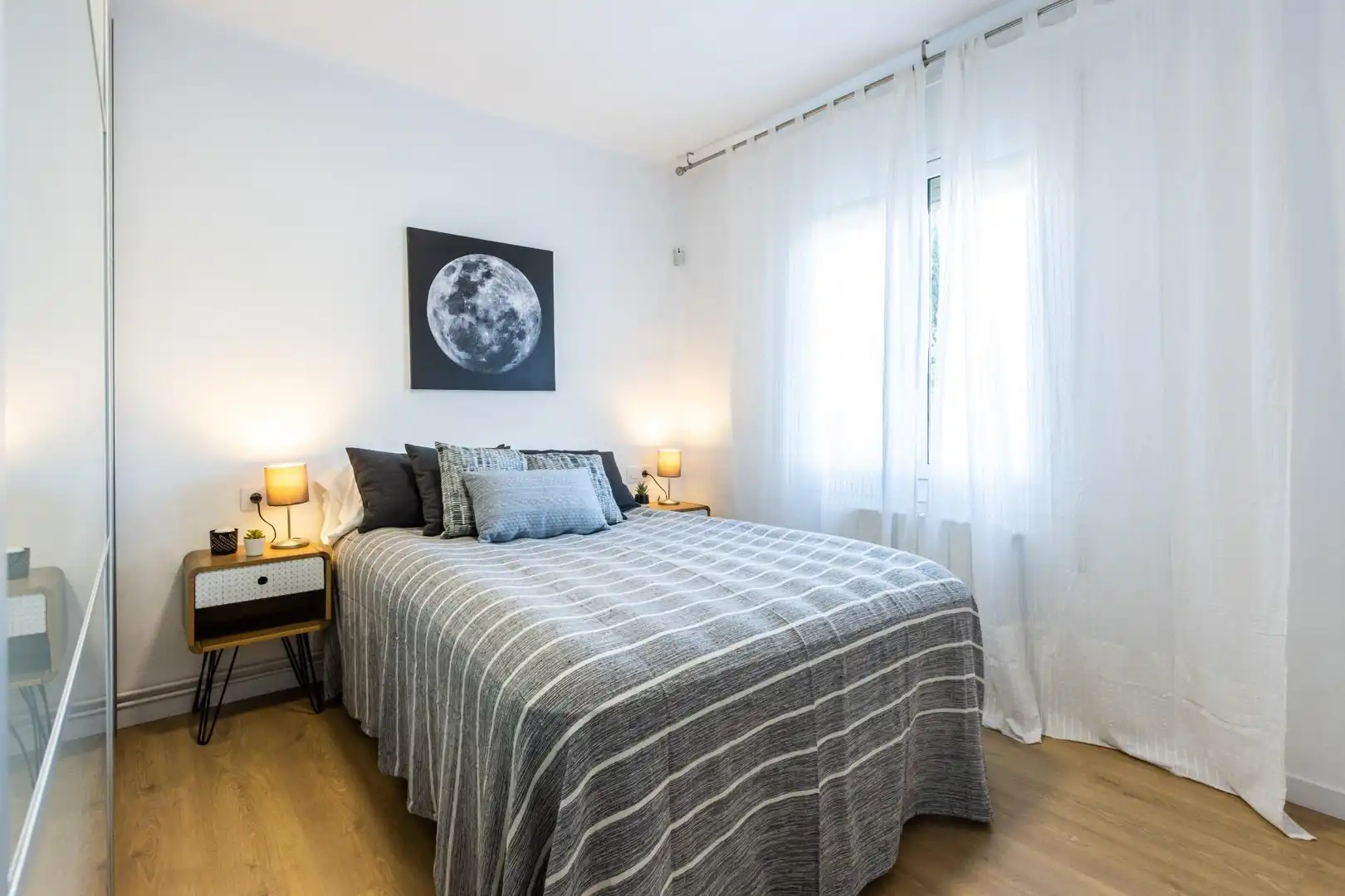Habitación de Piso en venta en Sabadell con Aire acondicionado, Calefacción y Parquet