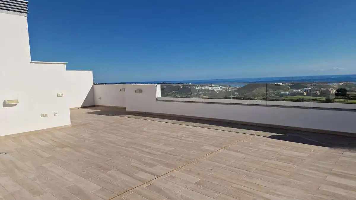 Terraza de Ático en venta en Mijas con Aire acondicionado, Piscina y Amueblado