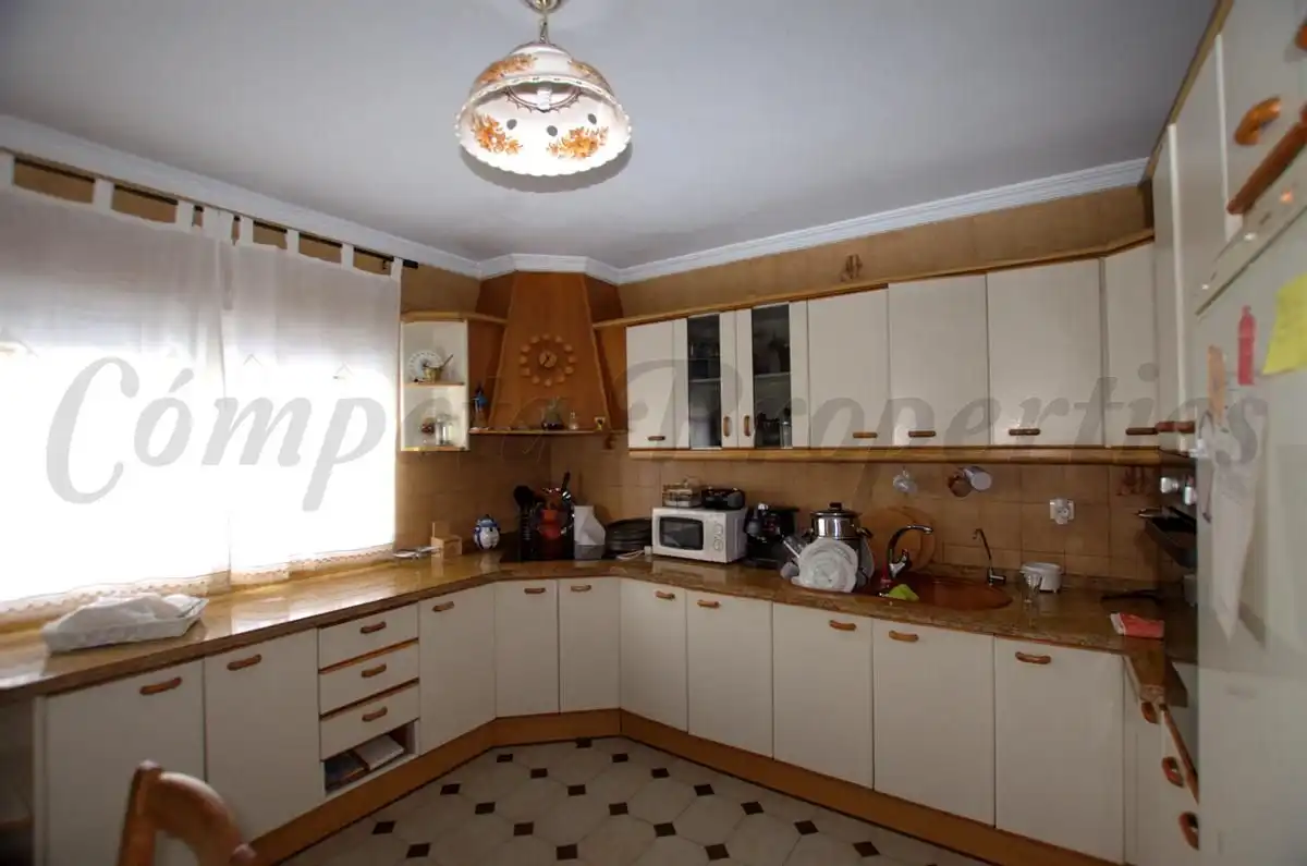 Business premises for sale in Cómpeta, imagen 4