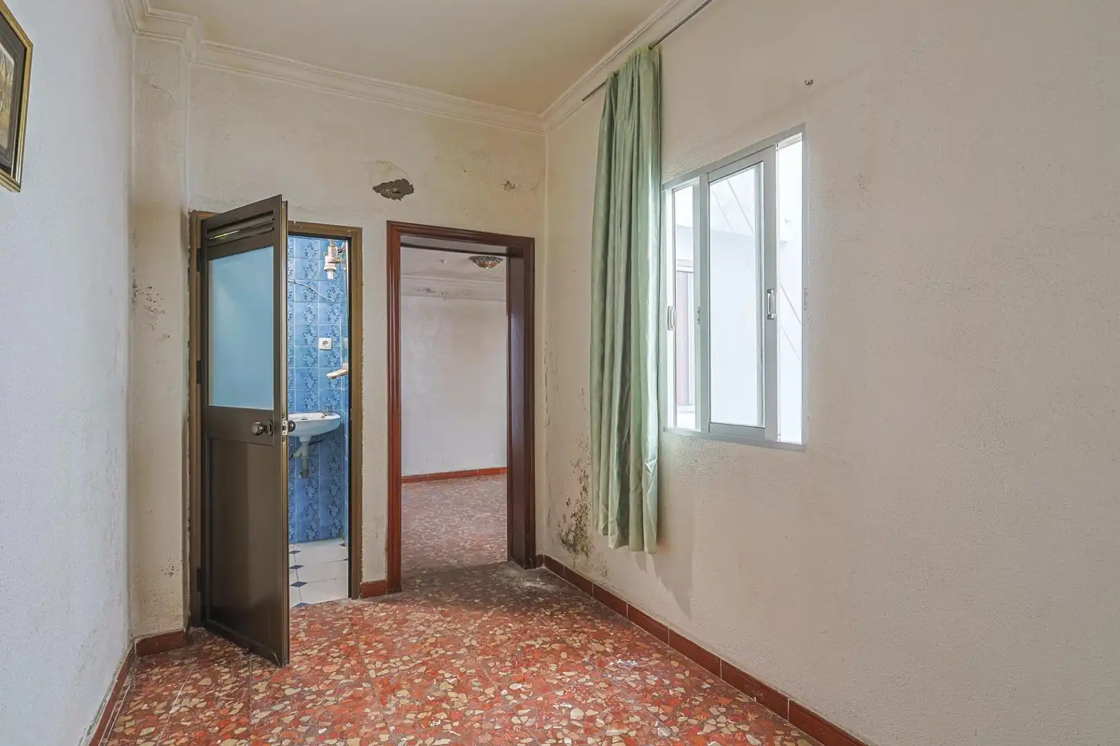 Dormitori de Casa o xalet en venda en Sevilla amb Moblat i Balcó