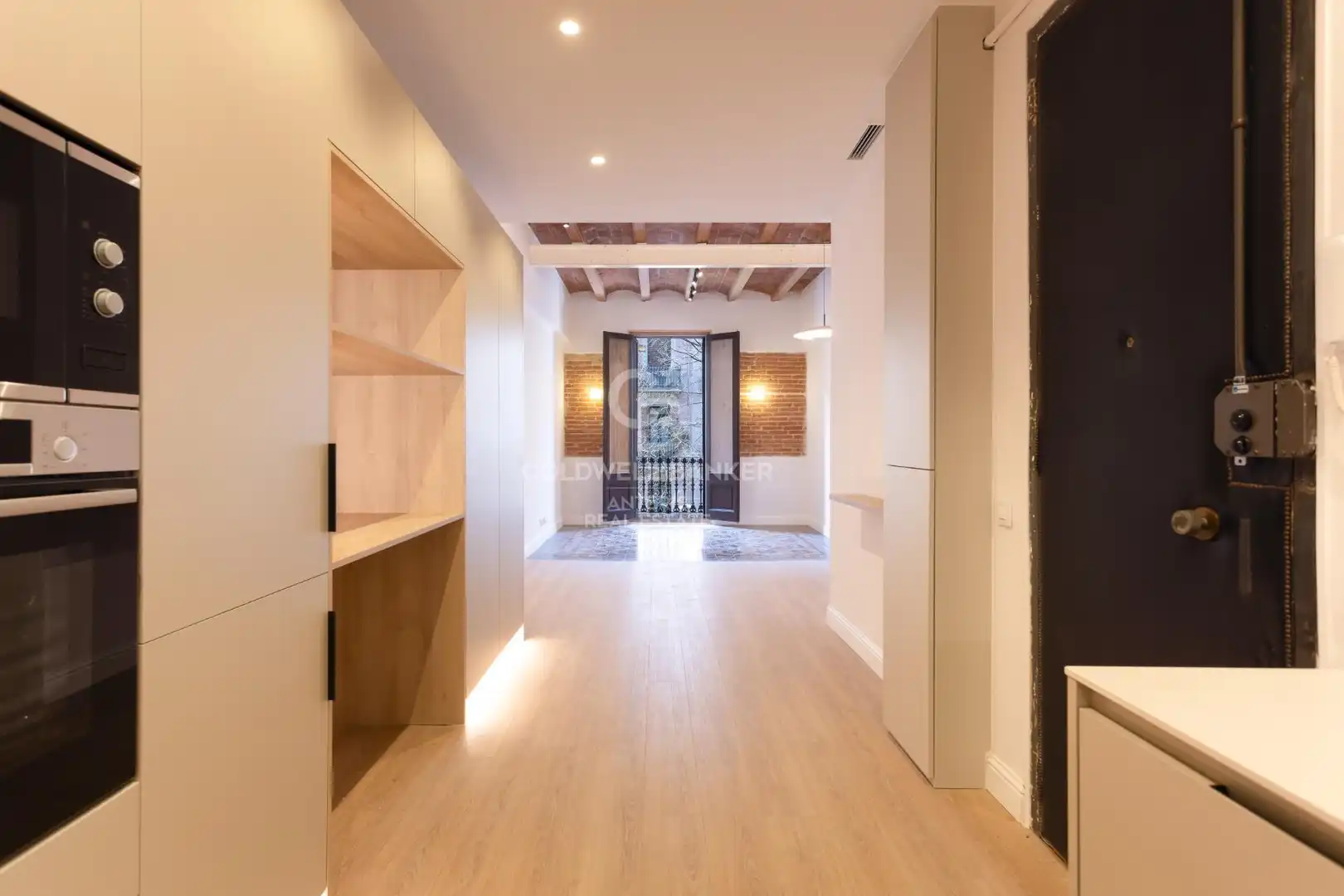 Piso en venta en Barcelona con Aire acondicionado, Calefacción y Balcón
