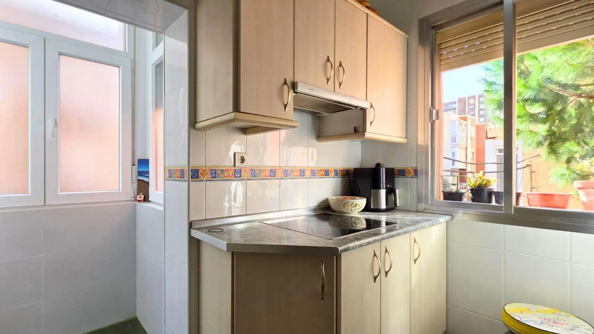 Kitchen of Flat for sale in Almería  with Air Conditioner, Private garden and Balcony