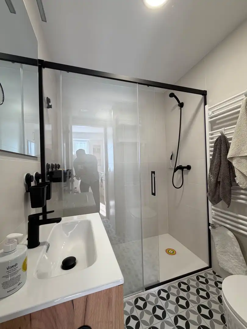 Bany de Apartament de lloguer en Lugo amb Calefacció i Moblat
