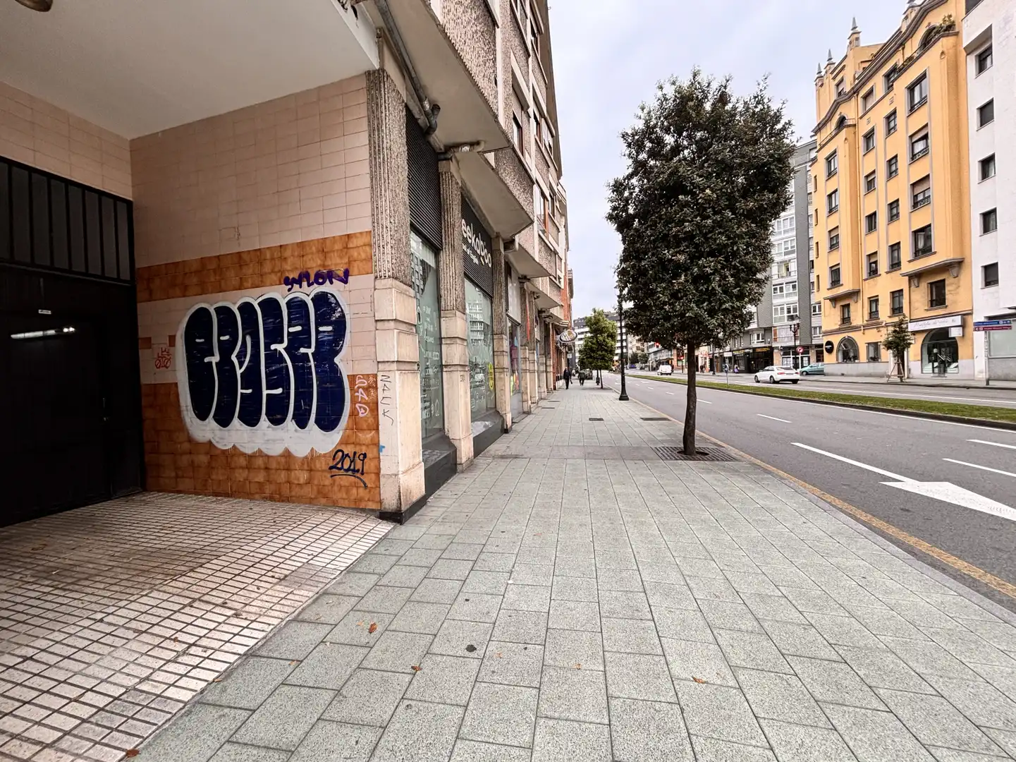 Vista exterior de Garaje de alquiler en Gijón 