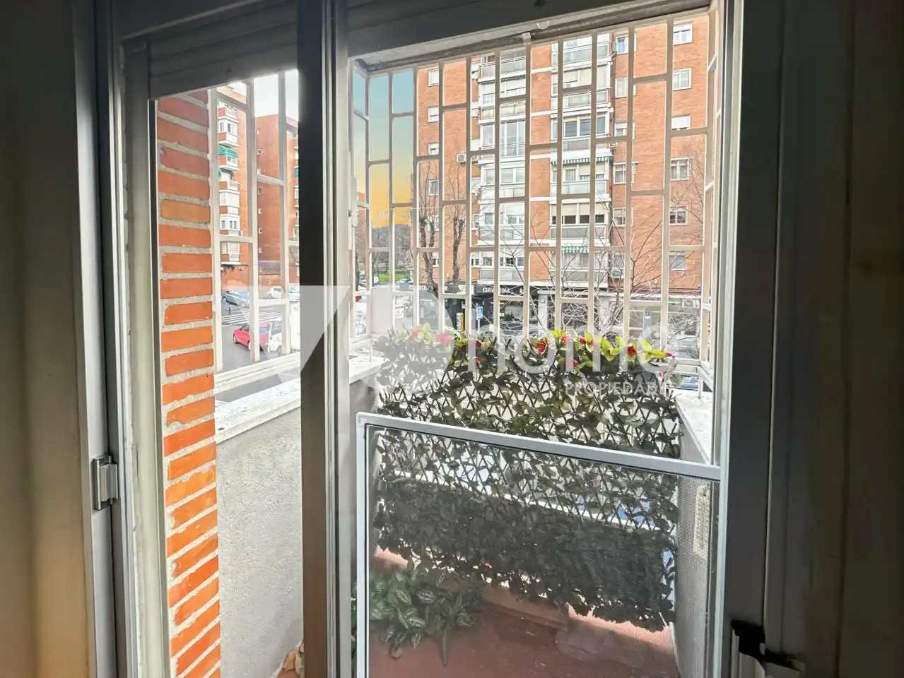 Exterior view of Flat for sale in Madrid  with Heating, Parquet flooring and Balcony