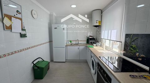 Foto 4 de Piso en venta en Villamartín, Cádiz