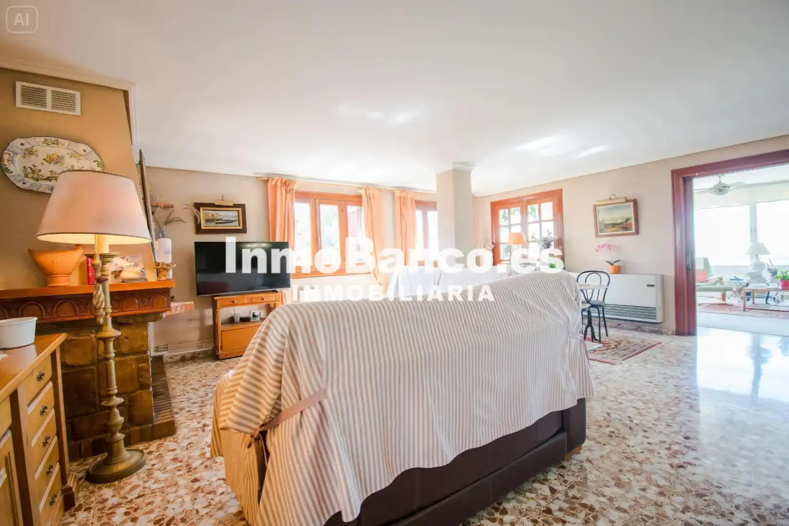 Houses for sale in Torrent  with Air Conditioner, Heating and Private garden
