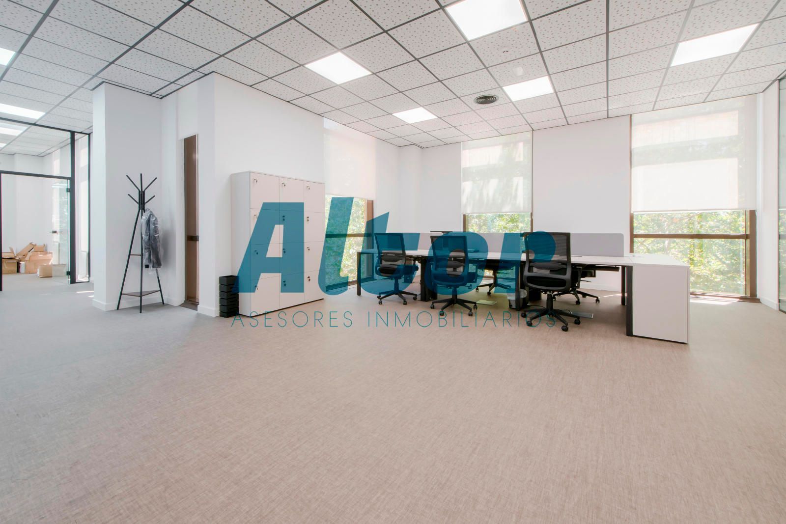 Office for sale in  Madrid Capital  with Air Conditioner, Heating and Furnished