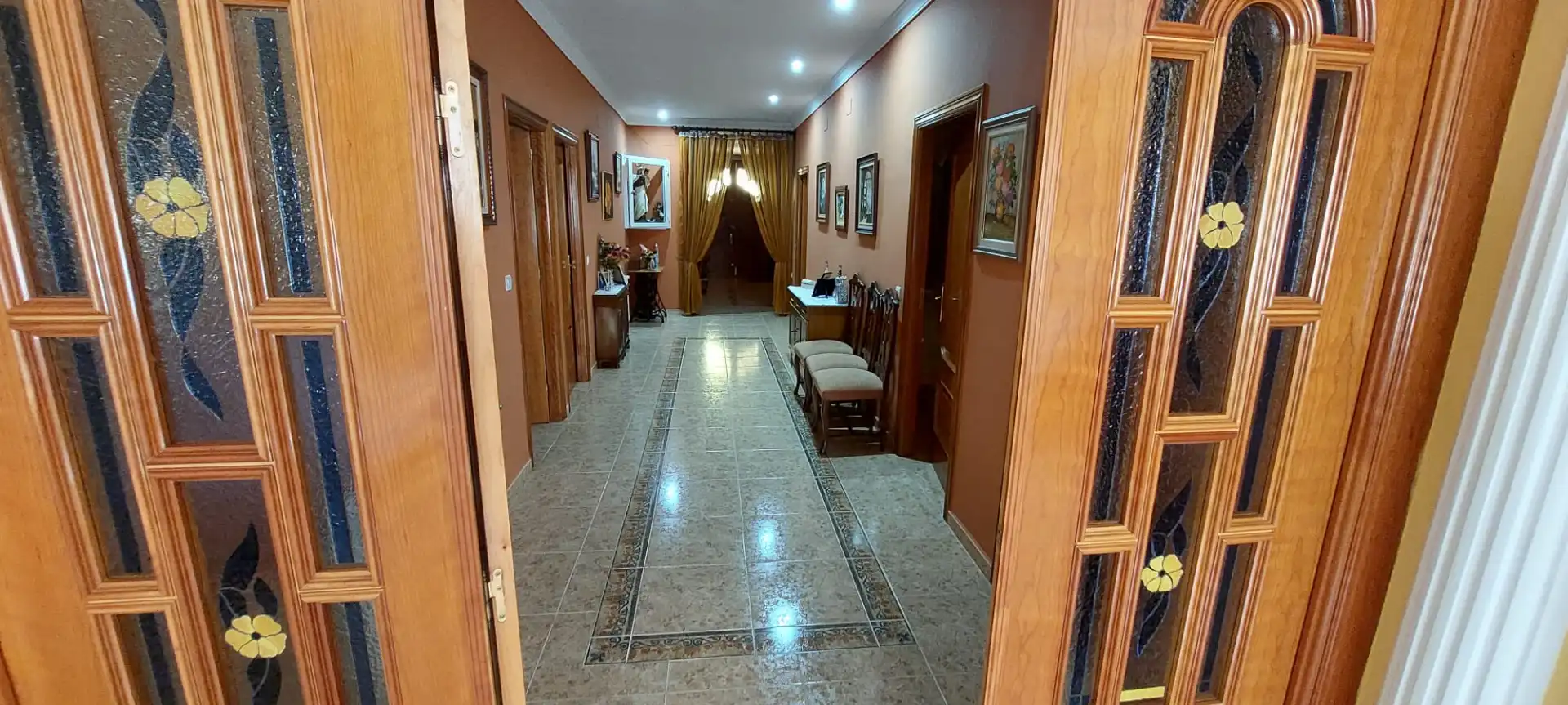 Houses for sale in Pedro Muñoz  with Air Conditioner, Heating and Private garden