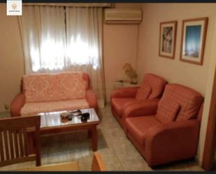 Living room of Flat to rent in Cáceres Capital  with Air Conditioner and Heating