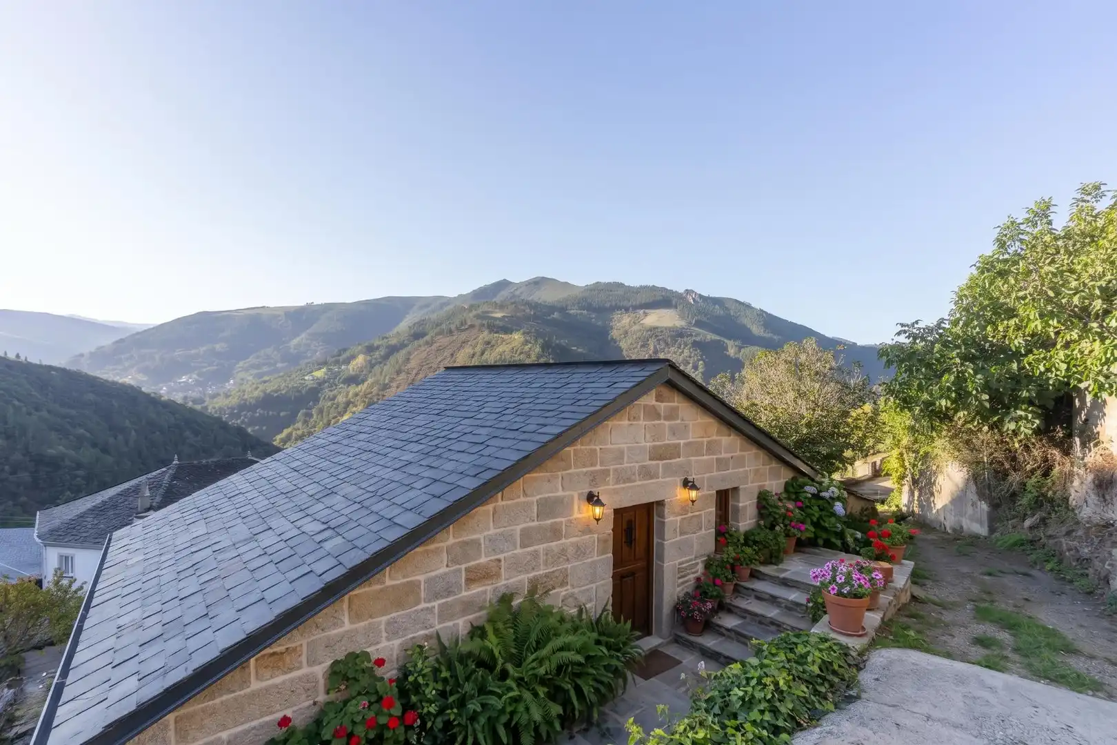 Vista exterior de Finca rústica en venda en Negueira de Muñiz , Lugo