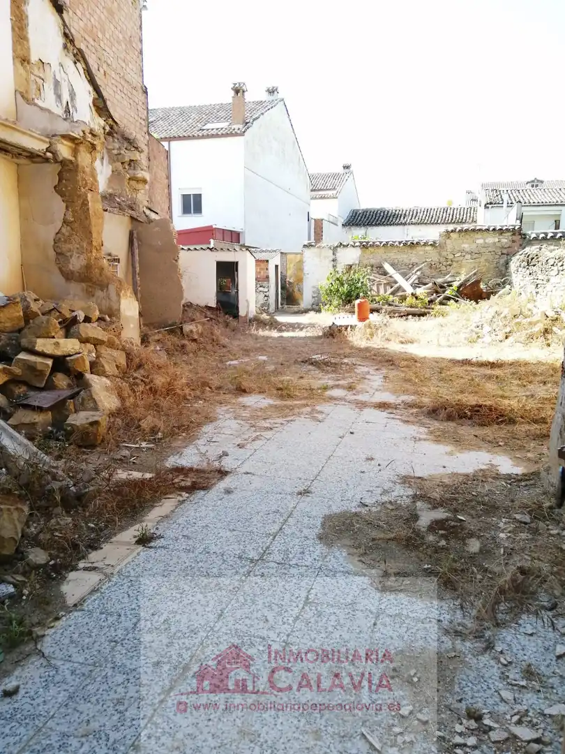 Terreno residencial en venta en Calle Conde Mejorada, imagen 3
