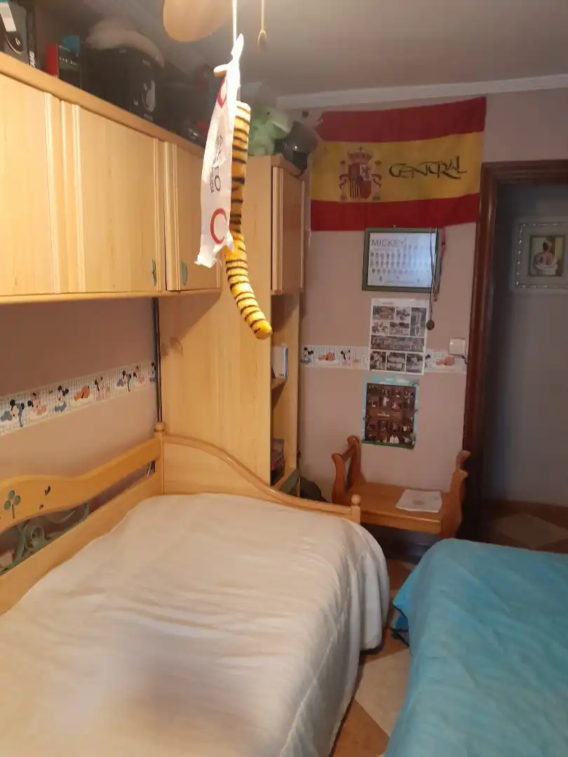 Habitación de Ático en venta en San Vicente del Raspeig / Sant Vicent del Raspeig con Aire acondicionado, Calefacción y Amueblado