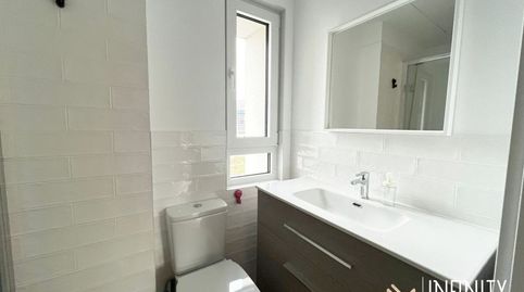 Foto 4 de Piso de alquiler en Deustuibarra, San Pedro de Deusto - La Ribera, Bilbao