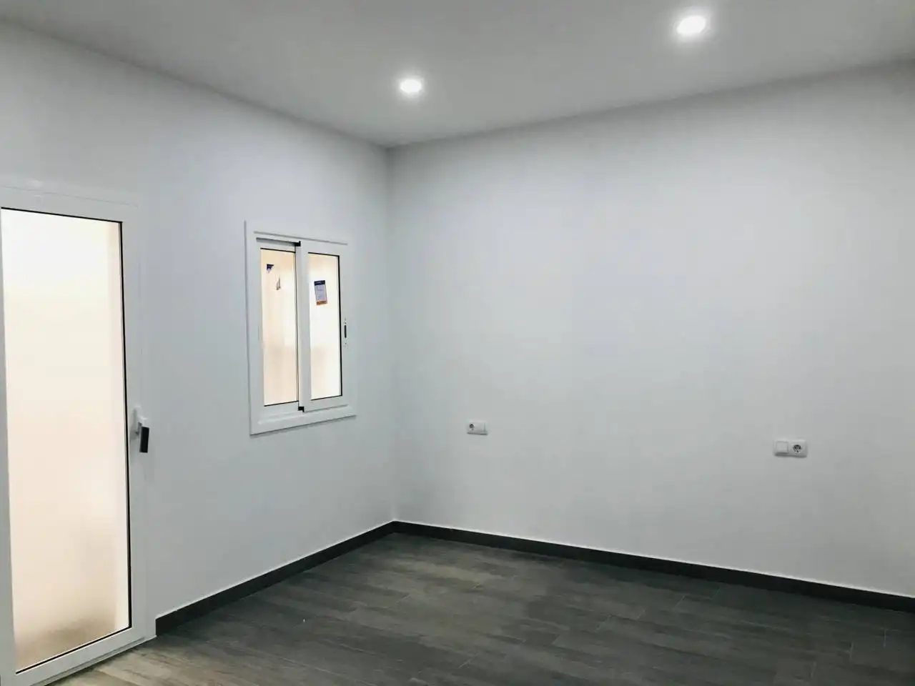 Piso en venta en Calle Estadella, El Bon Pastor
