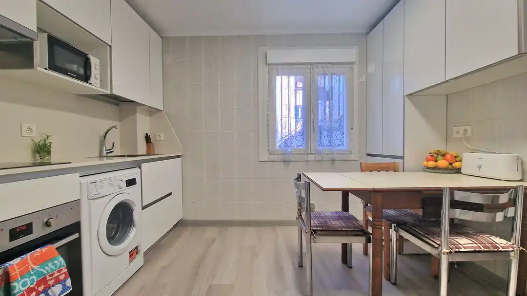 Küche von Wohnung zur Miete in Donostia - San Sebastián  mit Heizung und Terrasse