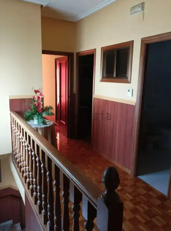 Casa o chalet en venta en San Cibrao das Viñas con Calefacción, Jardín privado y Parquet