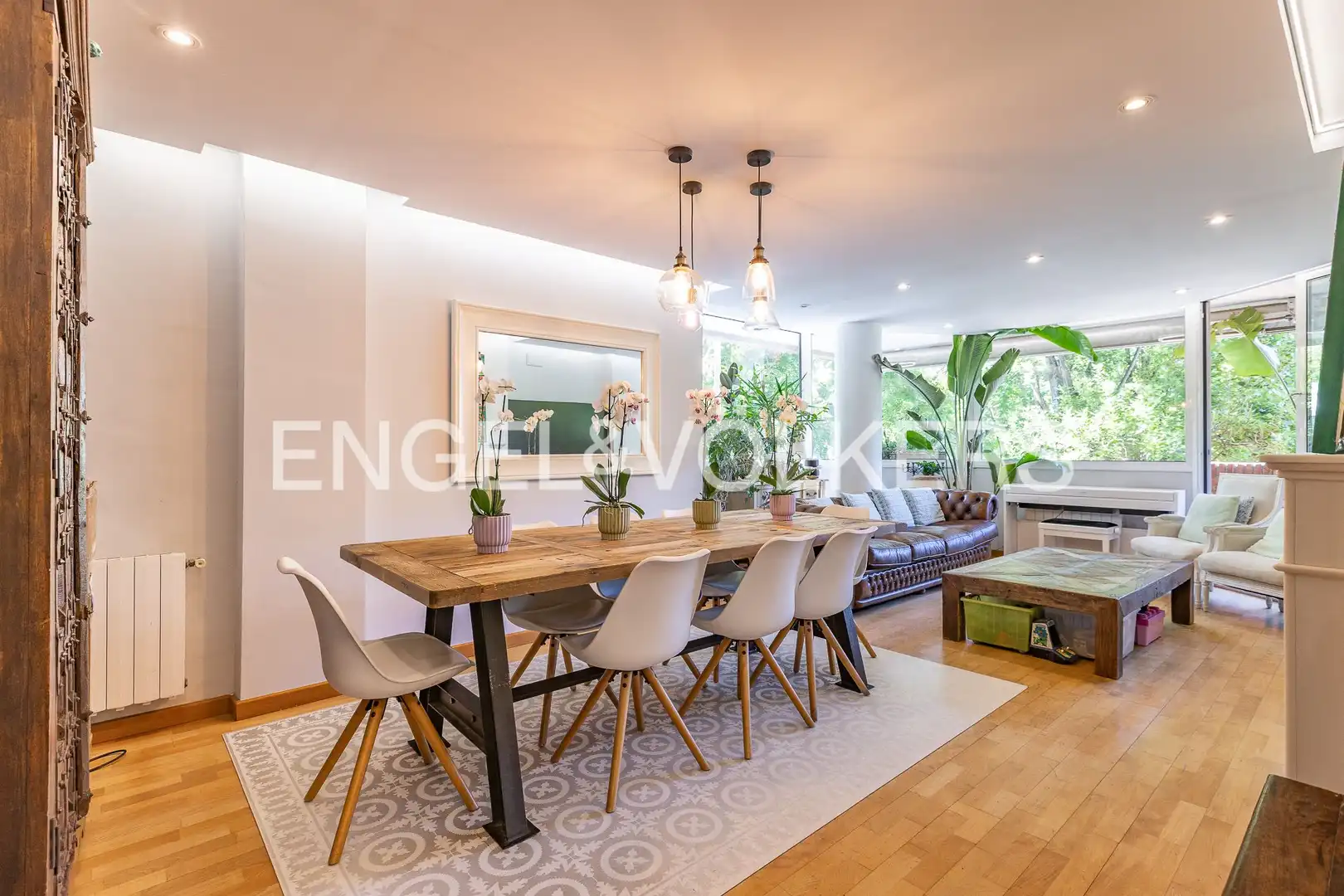 Dining room of Flat for sale in Sant Cugat del Vallès  with Air Conditioner, Heating and Private garden
