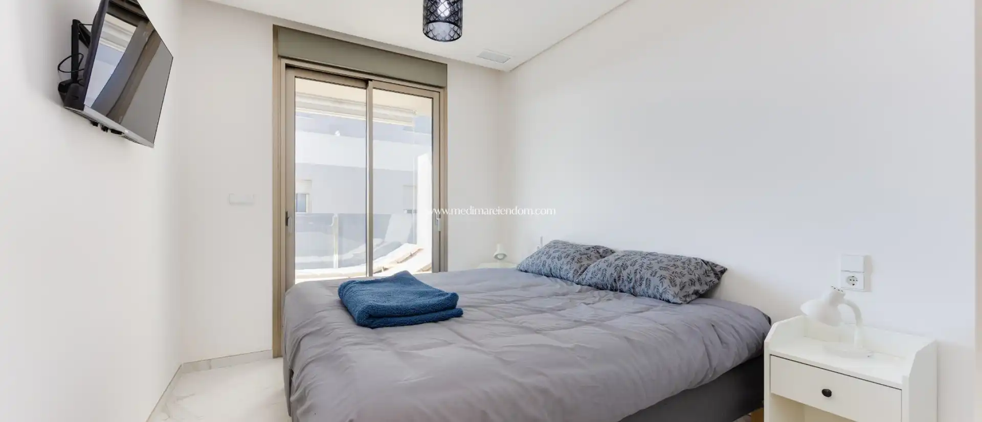 Dormitori de Apartament en venda en Santa Pola amb Aire condicionat, Calefacció i Terrassa