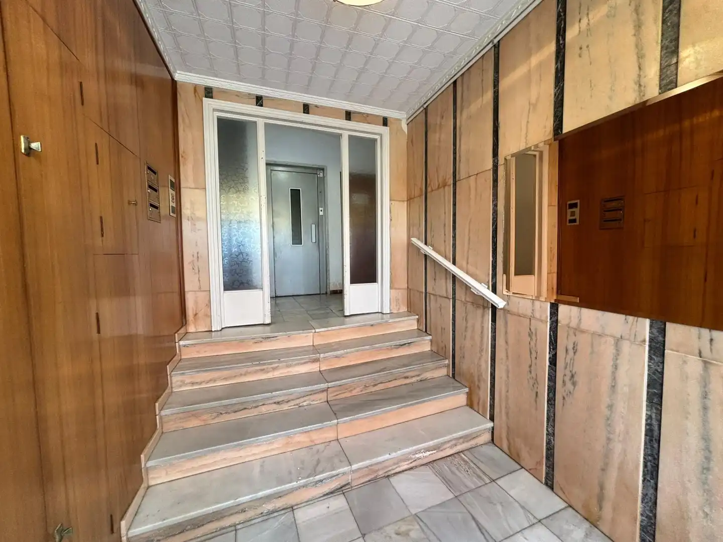 Flat for sale in Elche / Elx  with Air Conditioner, Parquet flooring and Terrace