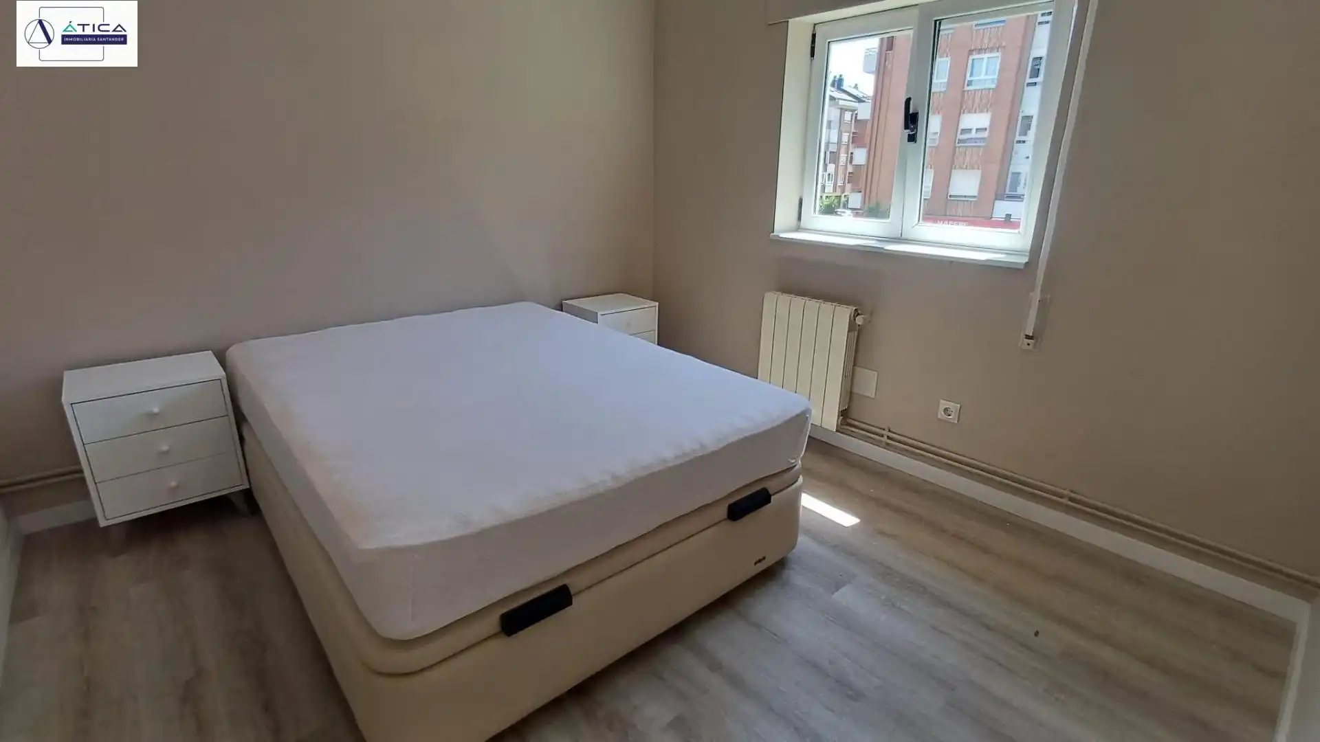 Bedroom of Flat for sale in Santander  with Heating