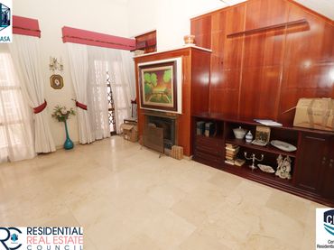 Duplex con ascensore in vendita a Calle Gobernador Alonso 2