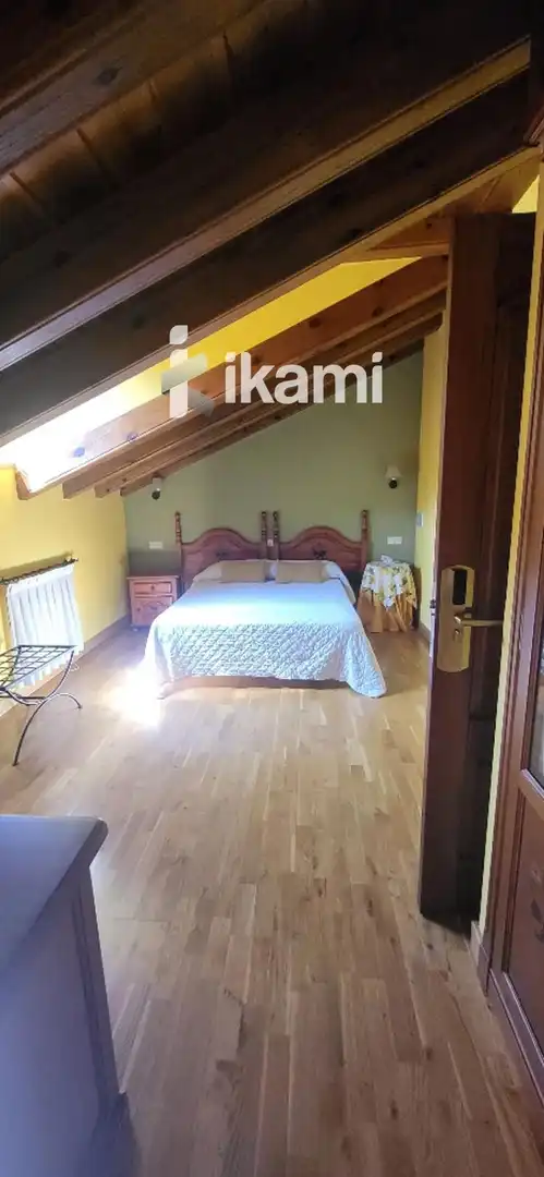 Schlafzimmer von Gebäude zum Verkauf in Sepúlveda