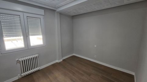 Foto 4 de Piso de alquiler en Marqués de Viana, Berruguete, Madrid Capital