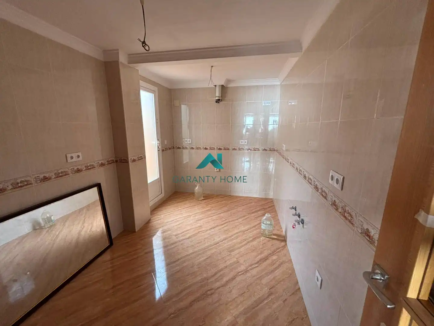 Bathroom of Houses for sale in Jamilena  with Terrace and Balcony