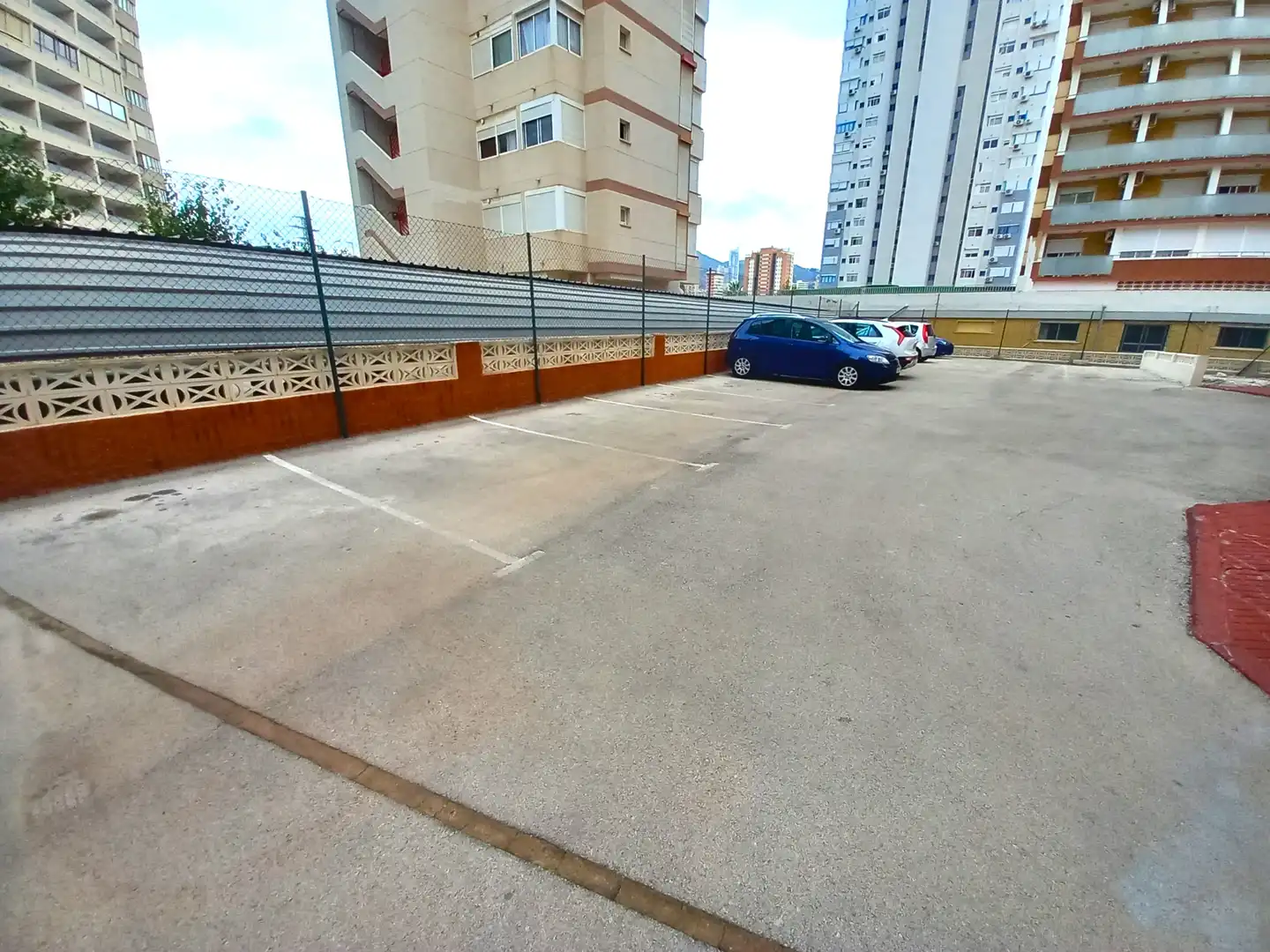 Aparcament de Pis en venda en Benidorm amb Aire condicionat, Moblat i Balcó