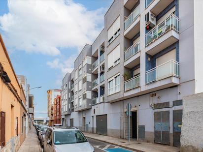 Außenansicht von Wohnung zum verkauf in Vila-real mit Terrasse und Balkon