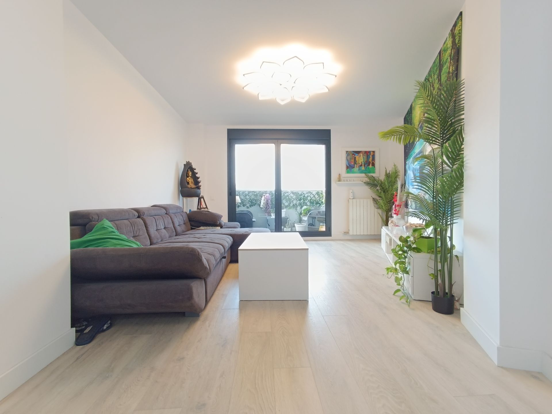 Sala d'estar de Pis en venda en Badalona amb Aire condicionat, Calefacció i Terrassa